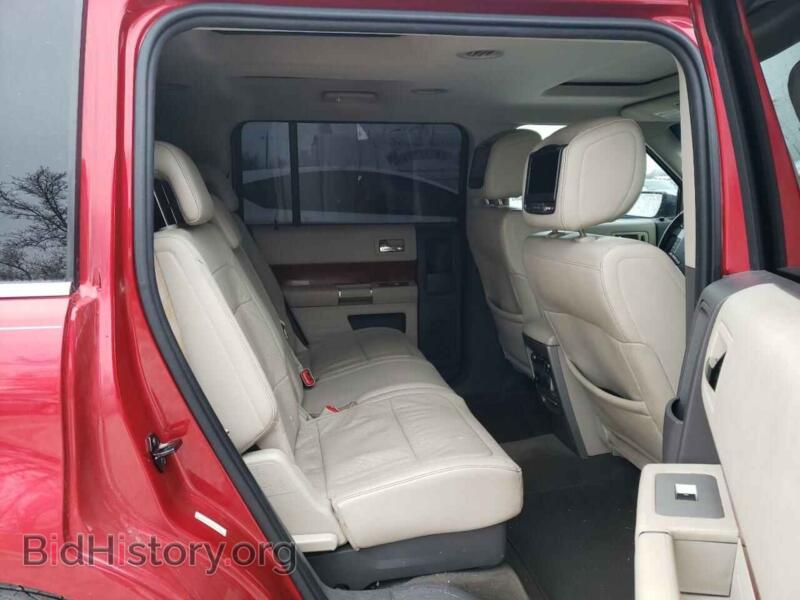 2010 Ford FLEX (VIN 2FMGK5DC3ABB18016) — photo 6 of 10