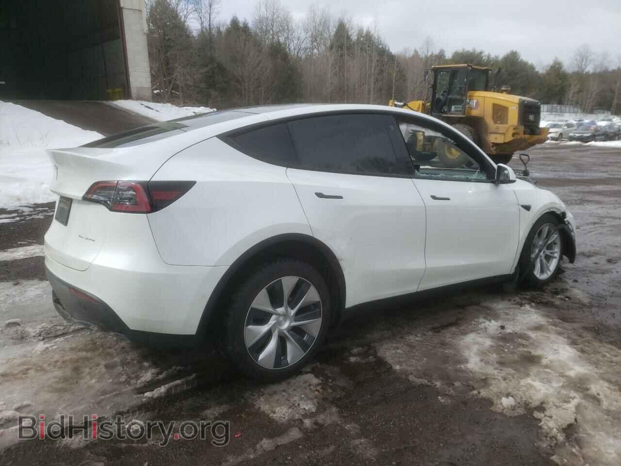 2022 TESLA MODEL Y - VIN: 7SAYGDEE2NF396292 - Фото 3