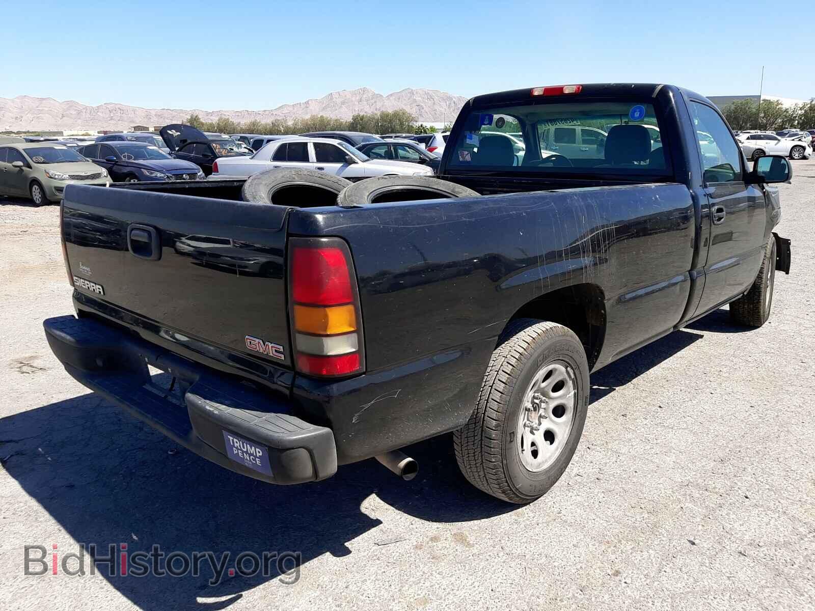 2007 GMC SIERRA - VIN: 3GTEC14X27G201575 - Фото 4