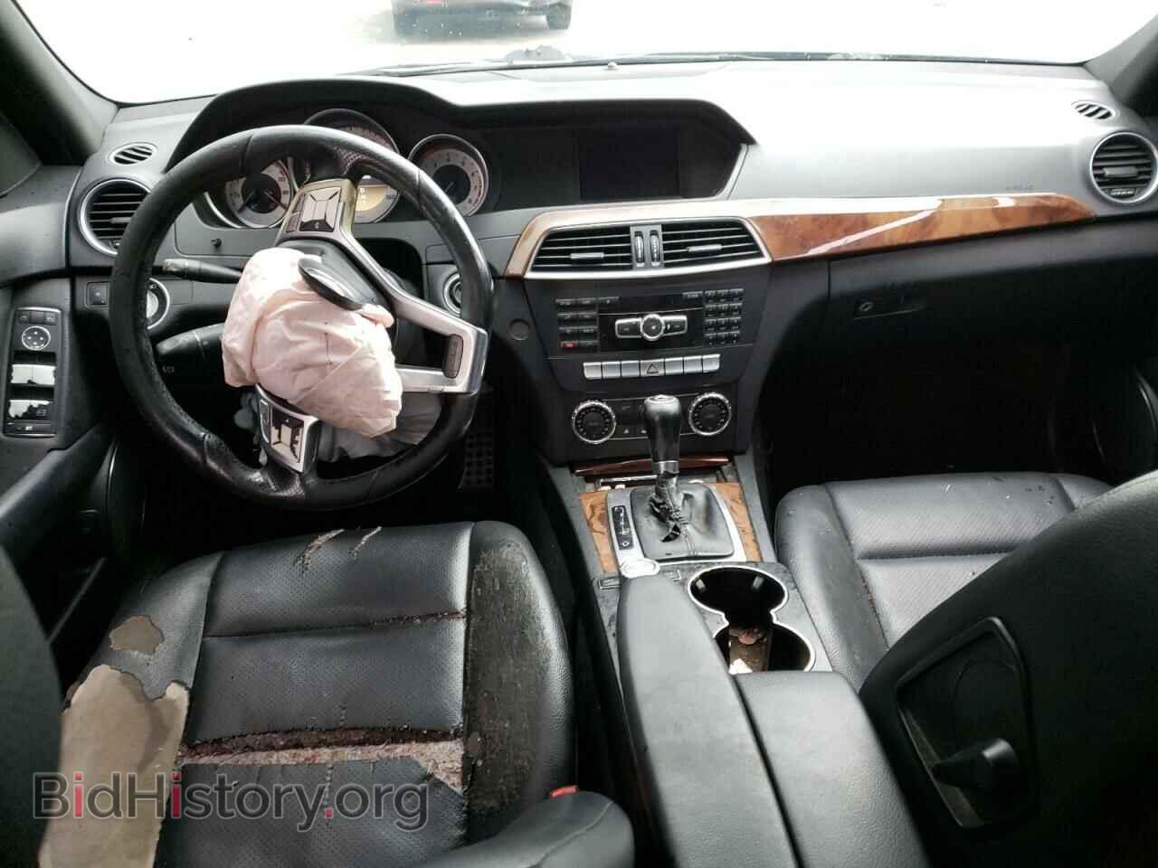 2012 MERCEDES-BENZ C-CLASS - VIN: WDDGF4HB0CR237796 - Фото 8