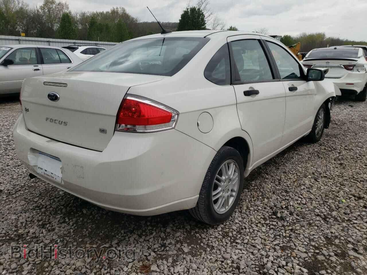 2011 FORD FOCUS - VIN: 1FAHP3FN2BW205053 - Фото 4
