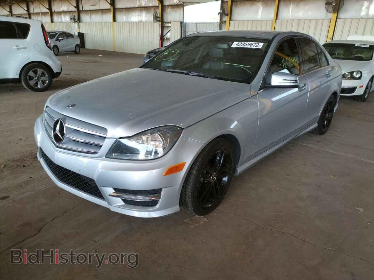 2012 MERCEDES-BENZ C-CLASS - VIN: WDDGF4HB1CA643634 - Фото 9