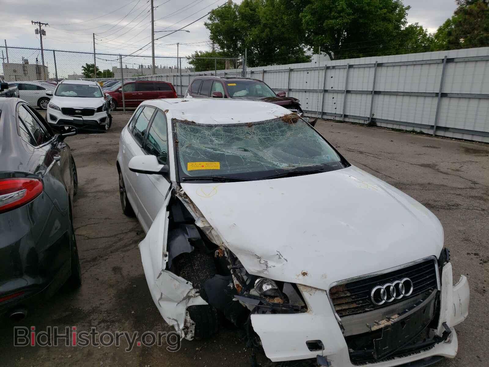 2011 AUDI A3 - VIN: WAUBJBFM3BA052079 - Photo 9