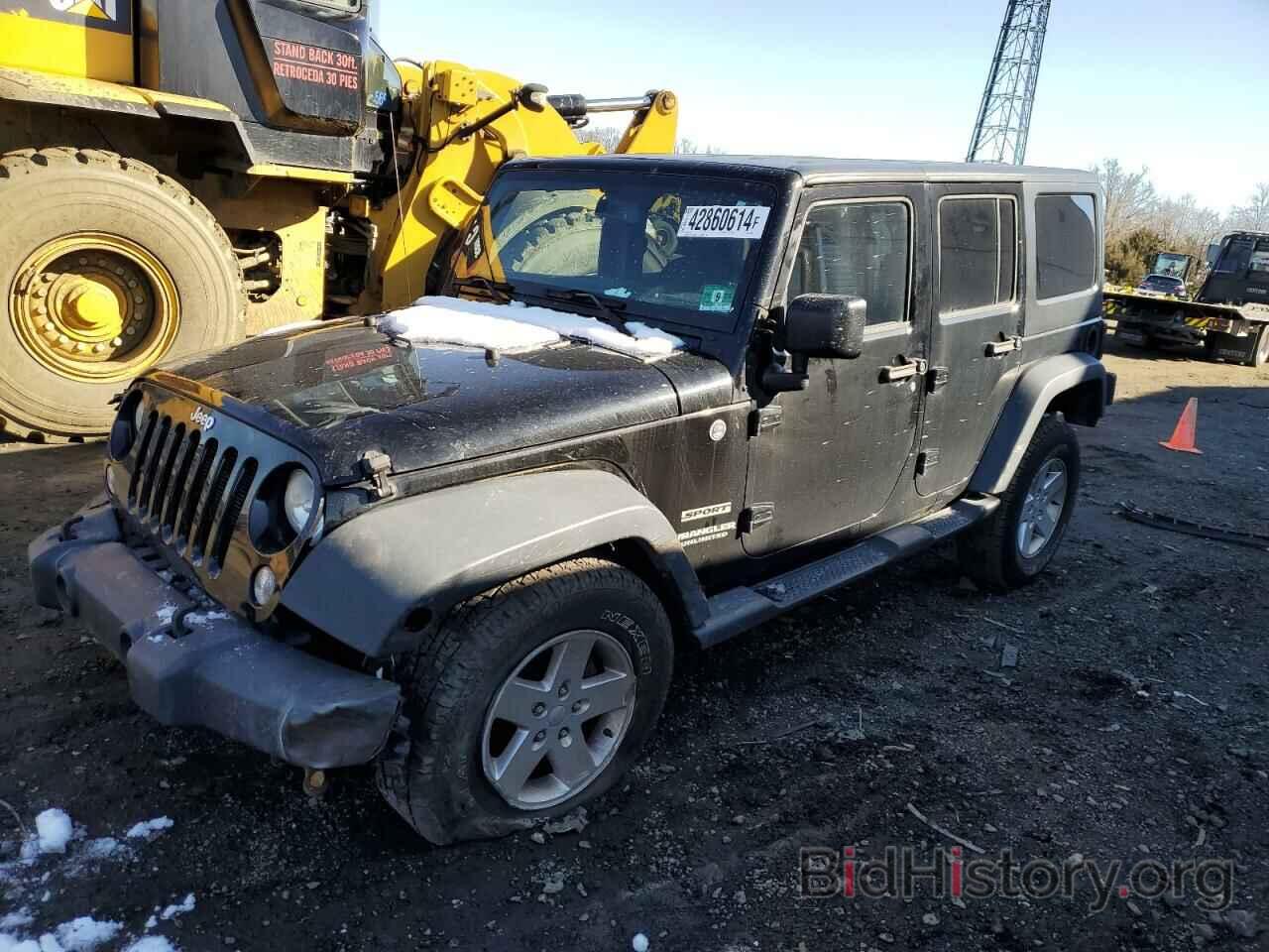 Фотография 1C4BJWDG9EL319919 - JEEP WRANGLER 2014