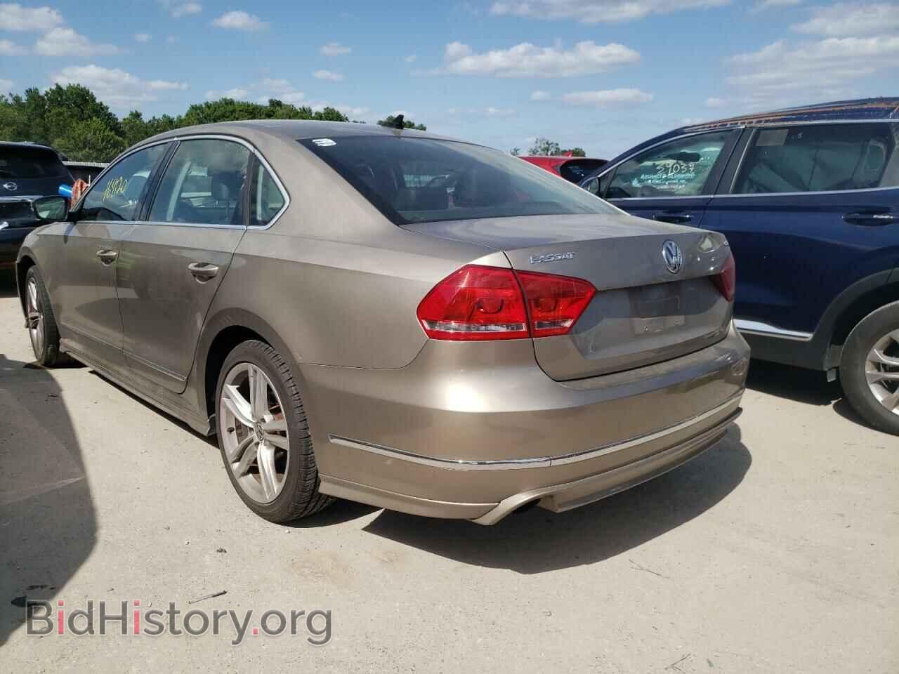 2015 VOLKSWAGEN PASSAT - VIN: 1VWCM7A39FC057997 - Фото 3