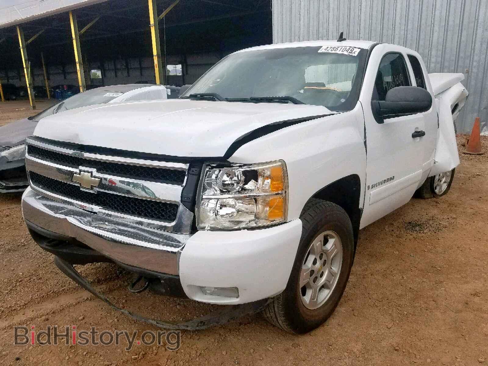 2007 CHEVROLET SILVERADO - VIN: 2GCEC19J371691098 - Фото 2