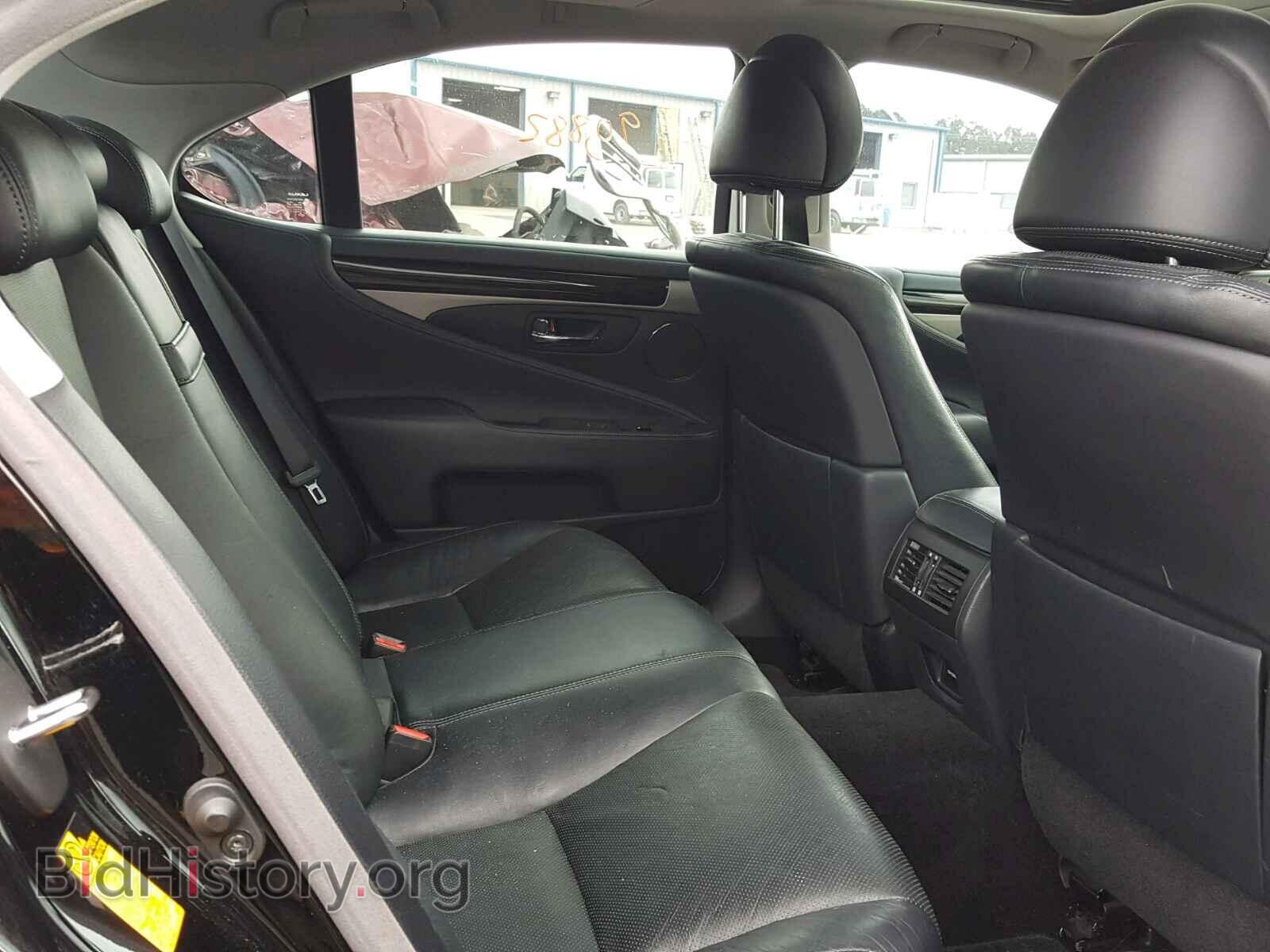 2013 LEXUS LS460 - VIN: JTHCL5EF3D5016456 - Photo 6