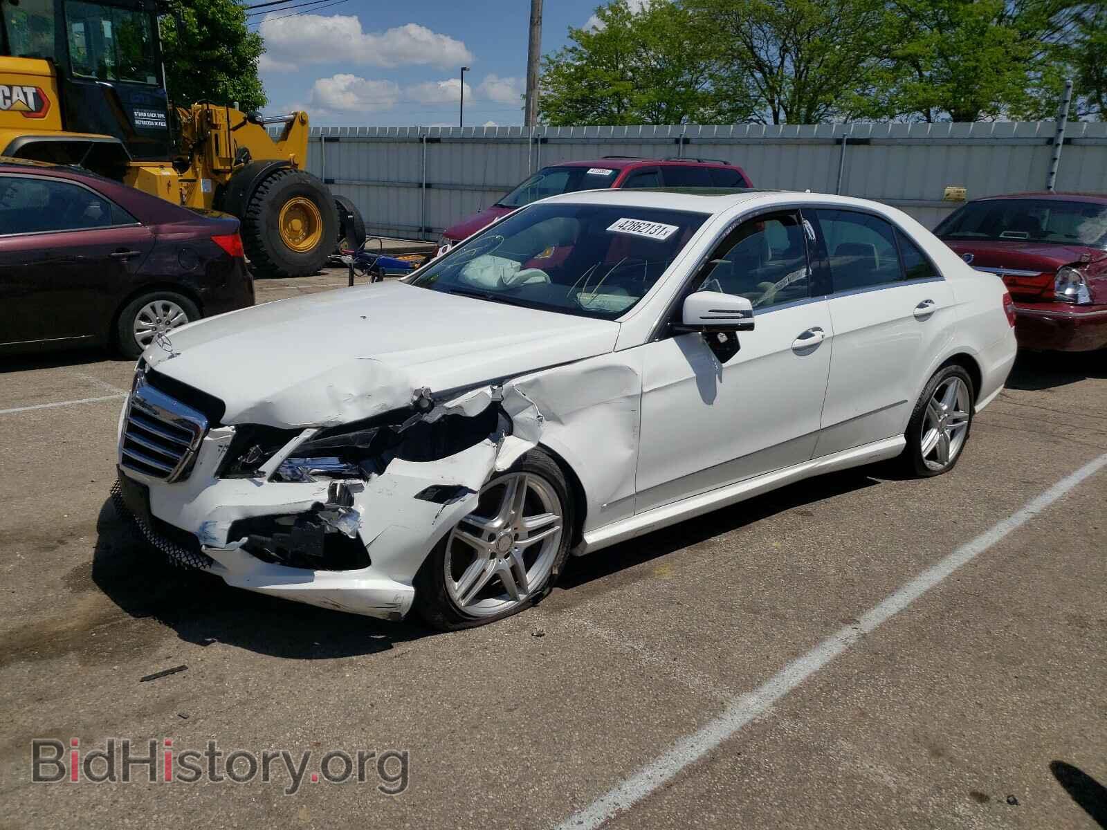 2013 MERCEDES-BENZ E CLASS - VIN: WDDHF8JB9DA704137 - Фото 2