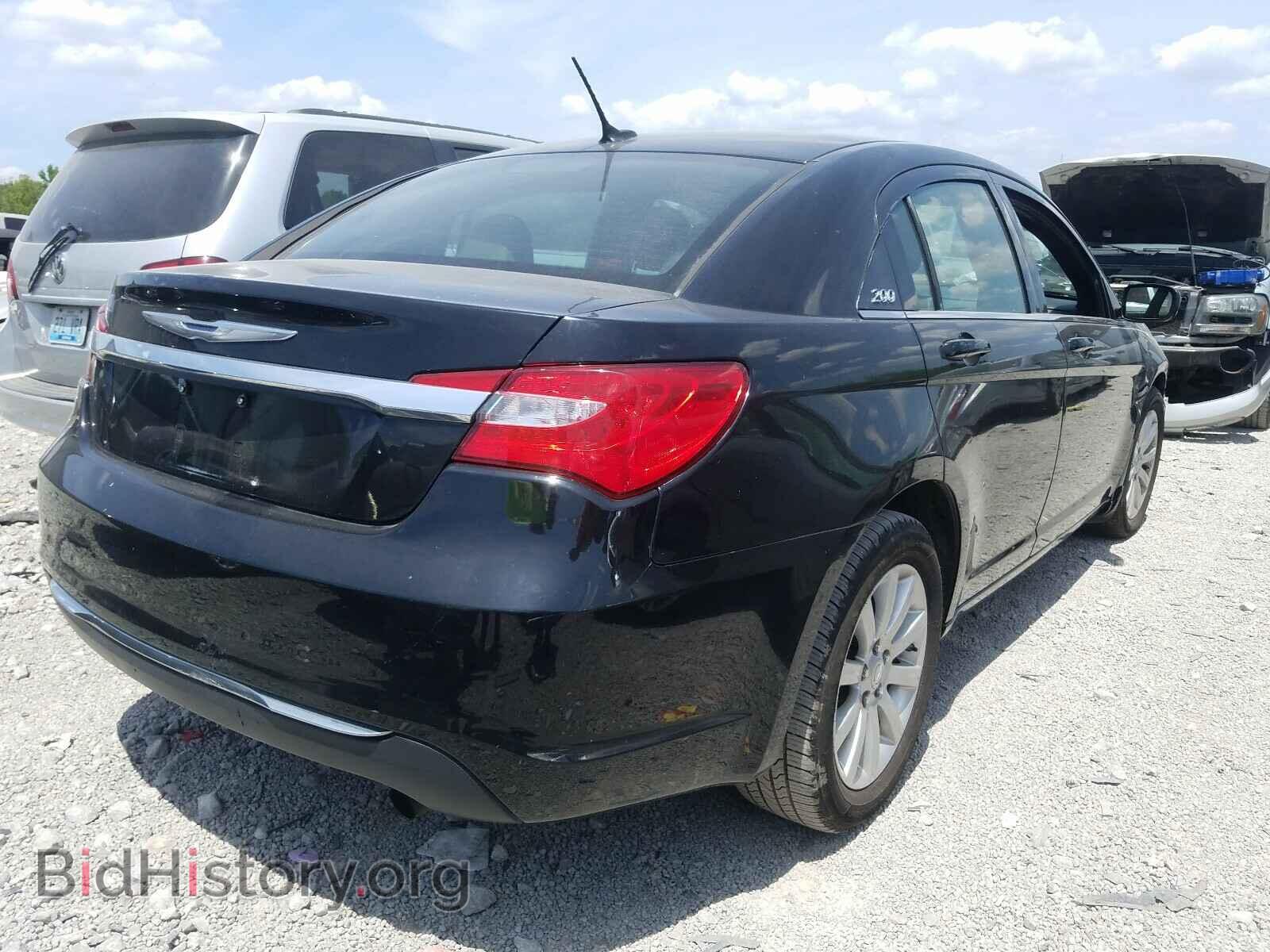 2011 CHRYSLER 200 - VIN: 1C3BC1FB0BN569679 - Фото 4