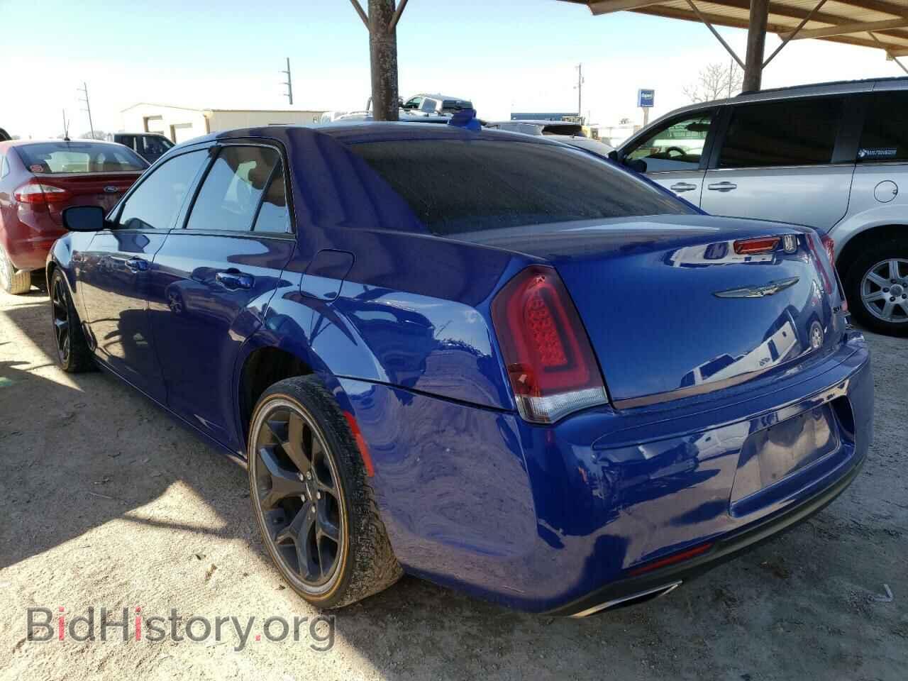 2021 CHRYSLER 300 - VIN: 2C3CCAAG3MH558386 - Фото 2