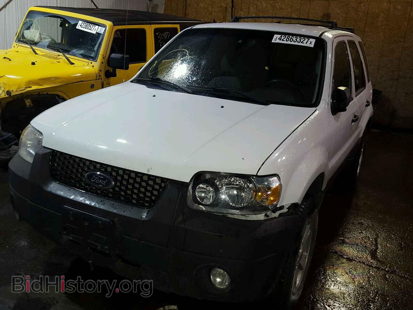 2007 FORD ESCAPE - VIN: 1FMCU93157KB19893 - Фото 2