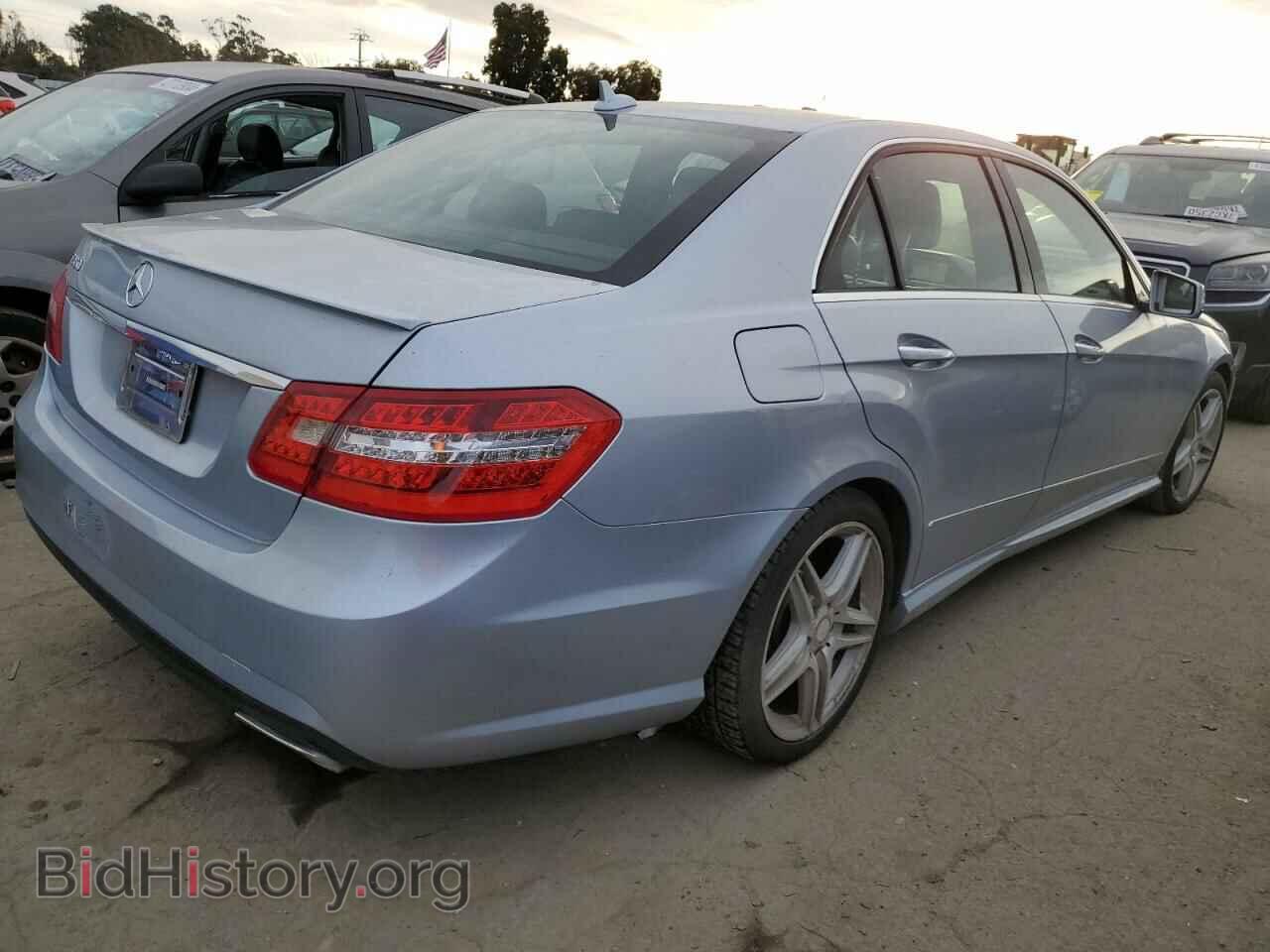 2013 MERCEDES-BENZ E-CLASS - VIN: WDDHF5KB4DA693187 - Фото 3