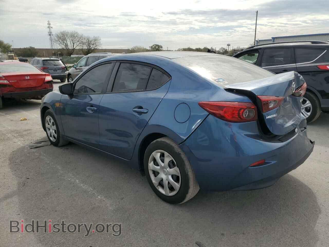 2018 MAZDA 3 - VIN: 3MZBN1U72JM170900 - Фото 2