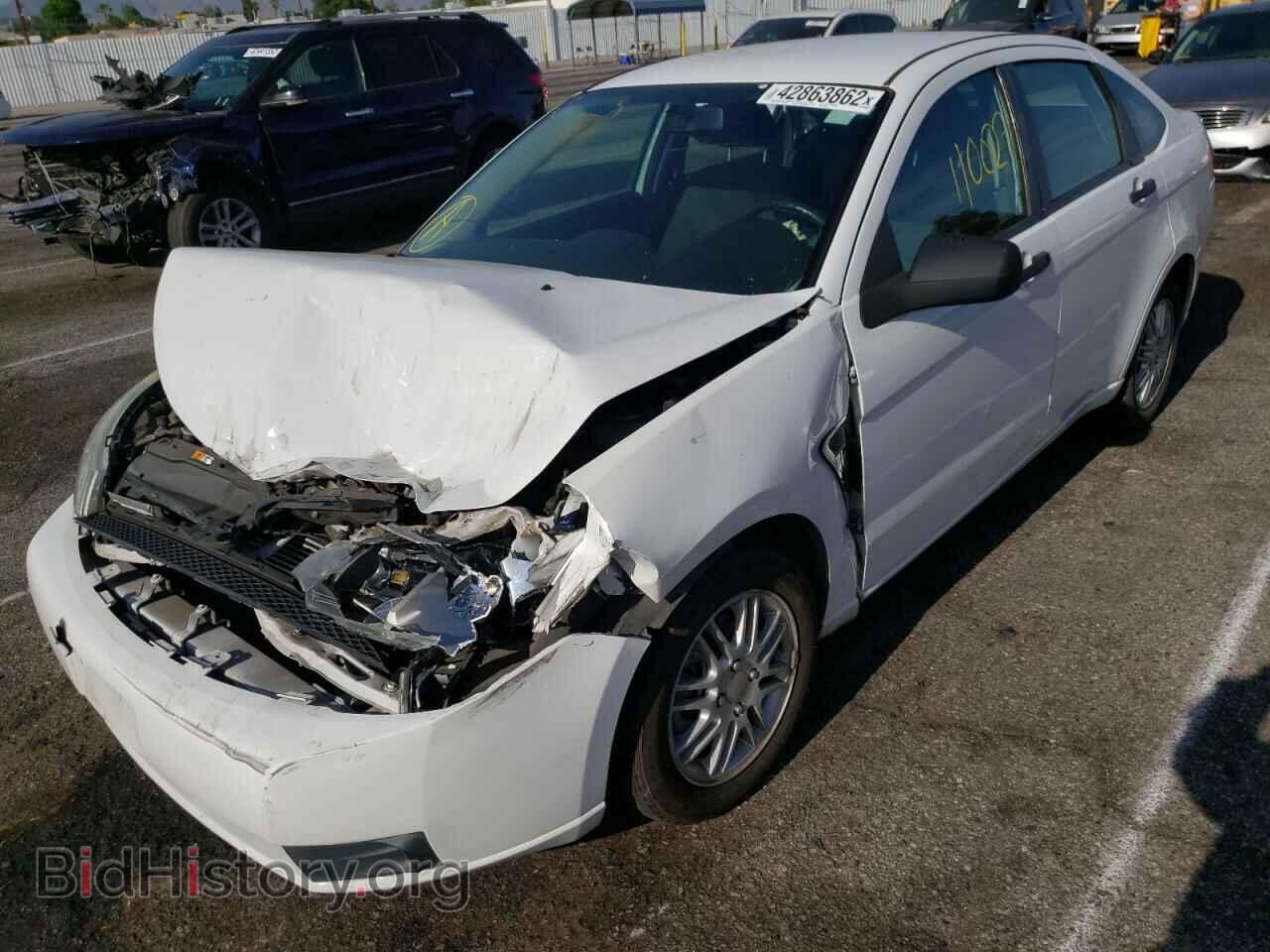 2008 FORD FOCUS - VIN: 1FAHP35N18W280322 - Фото 2
