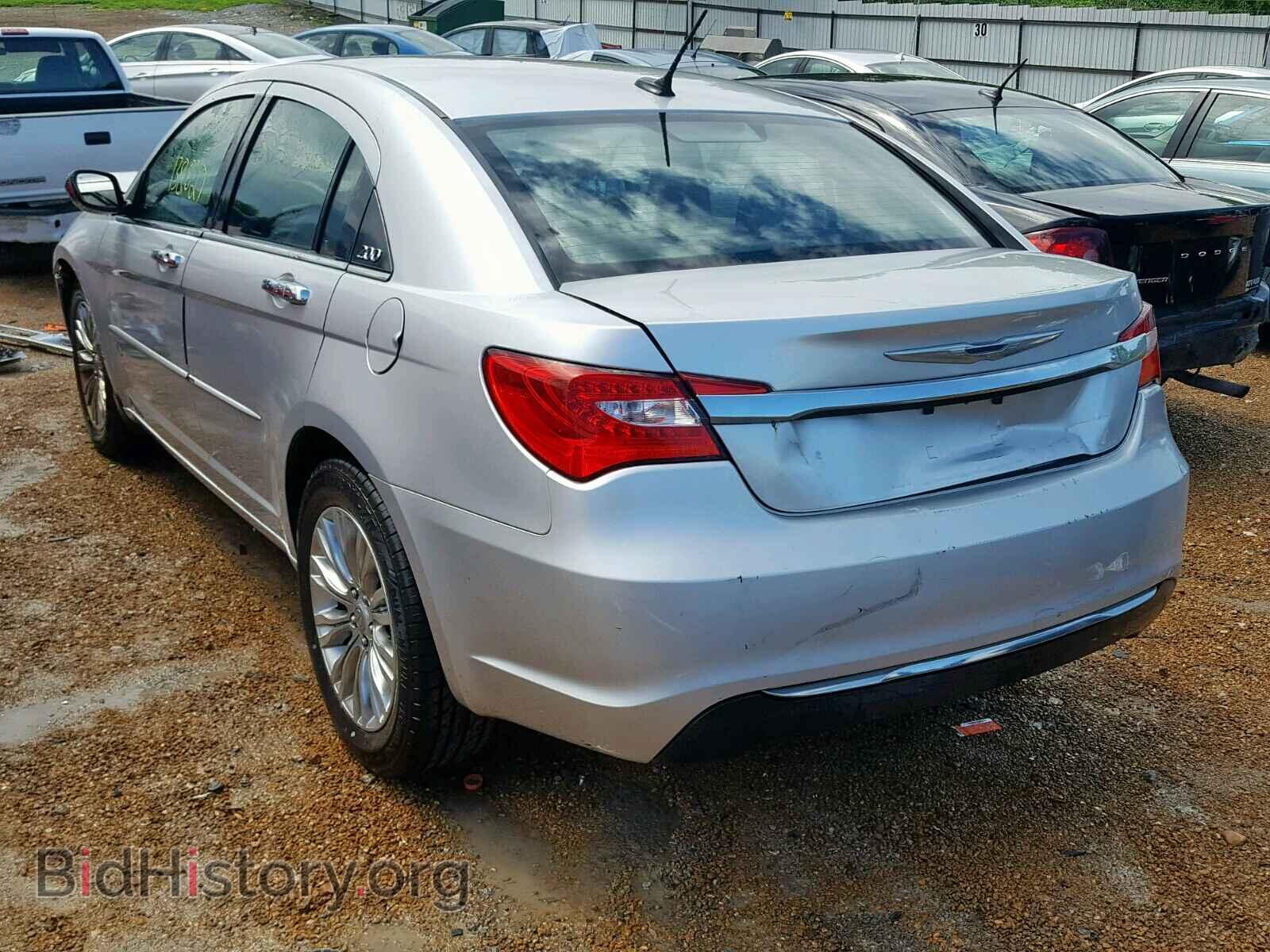 2012 CHRYSLER 200 - VIN: 1C3CCBCBXCN207634 - Фото 3
