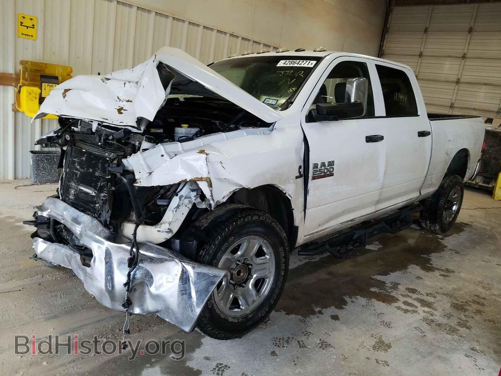 2017 RAM 2500 - VIN: 3C6UR4CL1HG567921 - Photo 2
