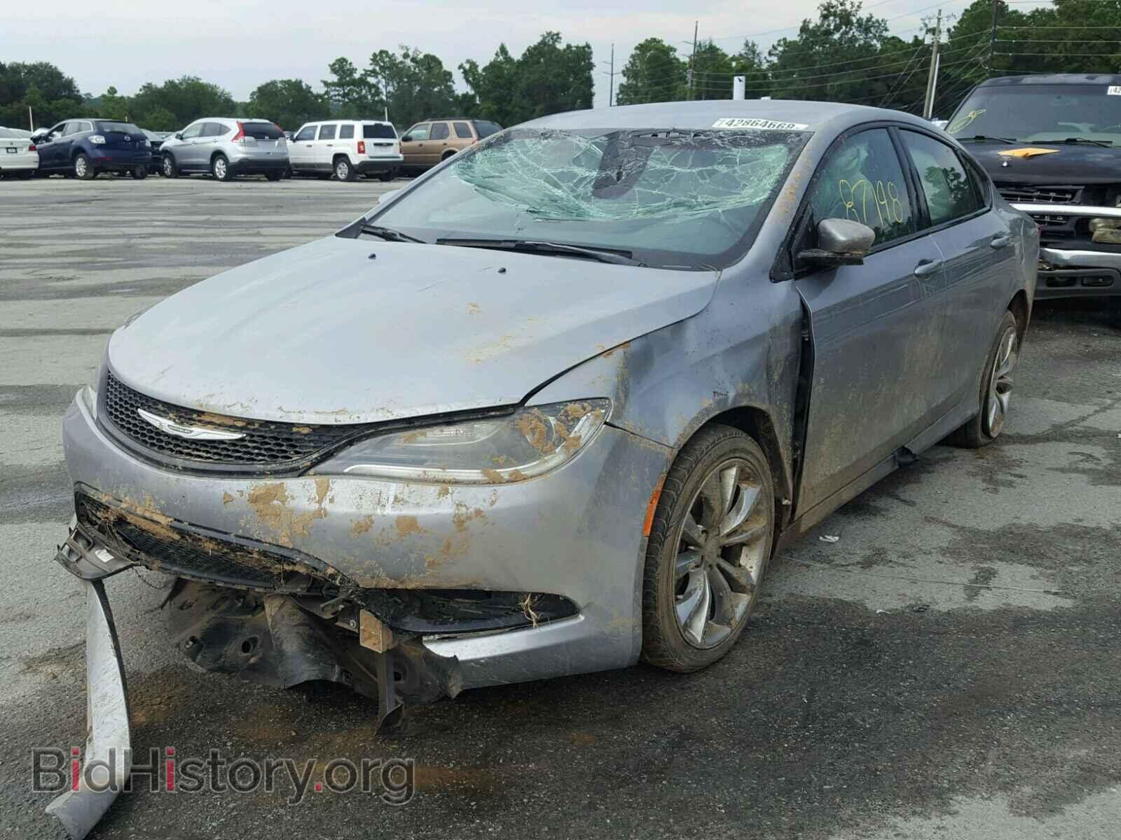 2015 CHRYSLER 200 - VIN: 1C3CCCBBXFN532411 - Фото 2