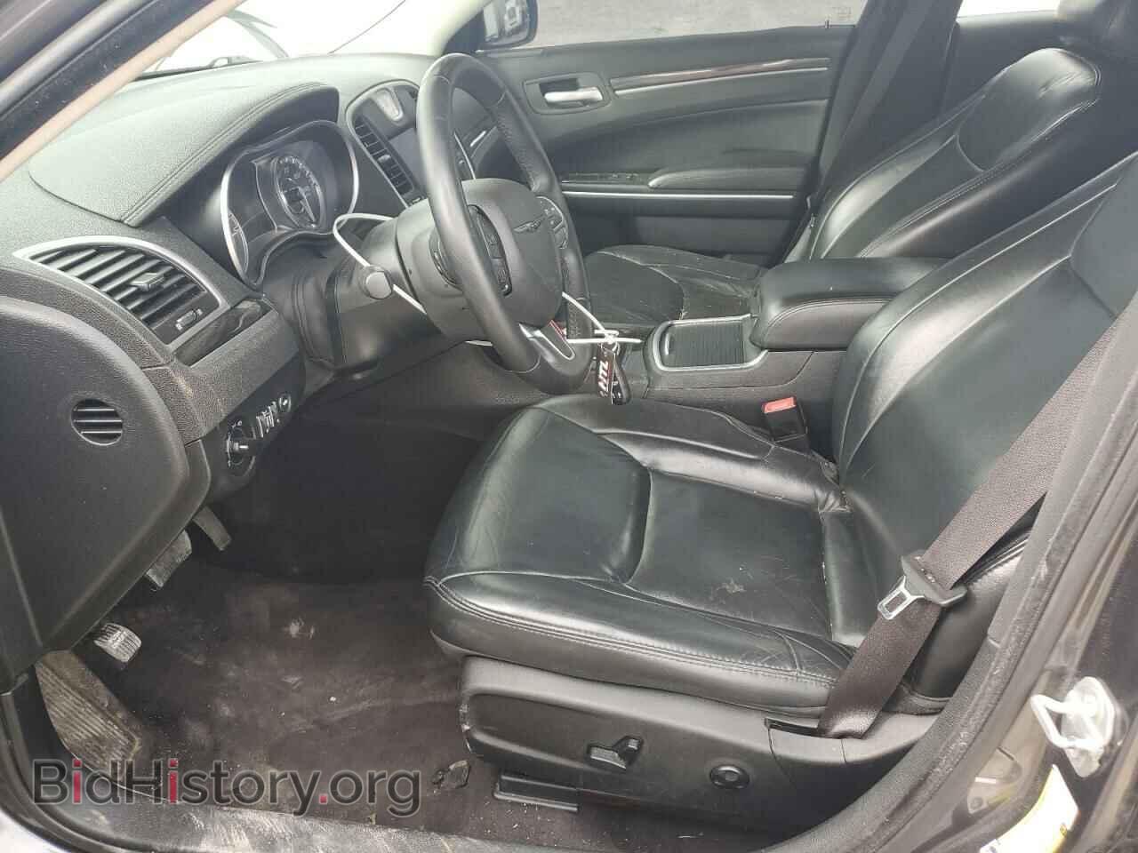 2016 CHRYSLER 300 - VIN: 2C3CCAAG4GH343619 - Фото 7