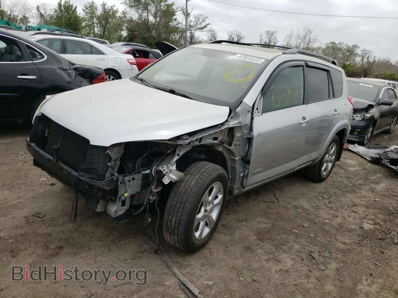 2011 TOYOTA RAV4 - VIN: 2T3DF4DV6BW084286 - Photo 2
