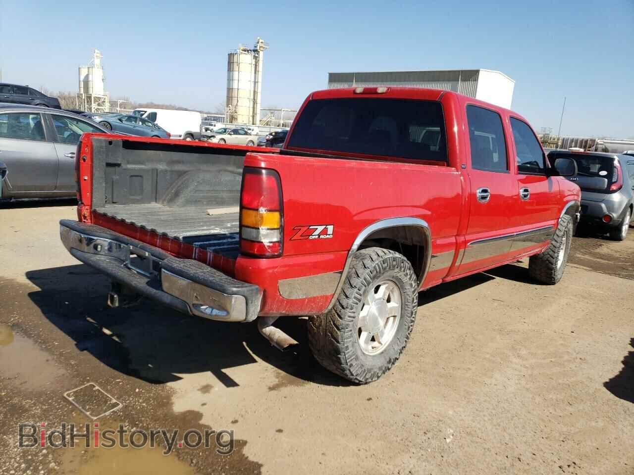 2006 GMC SIERRA - VIN: 2GTEK13Z261310552 - Фото 3