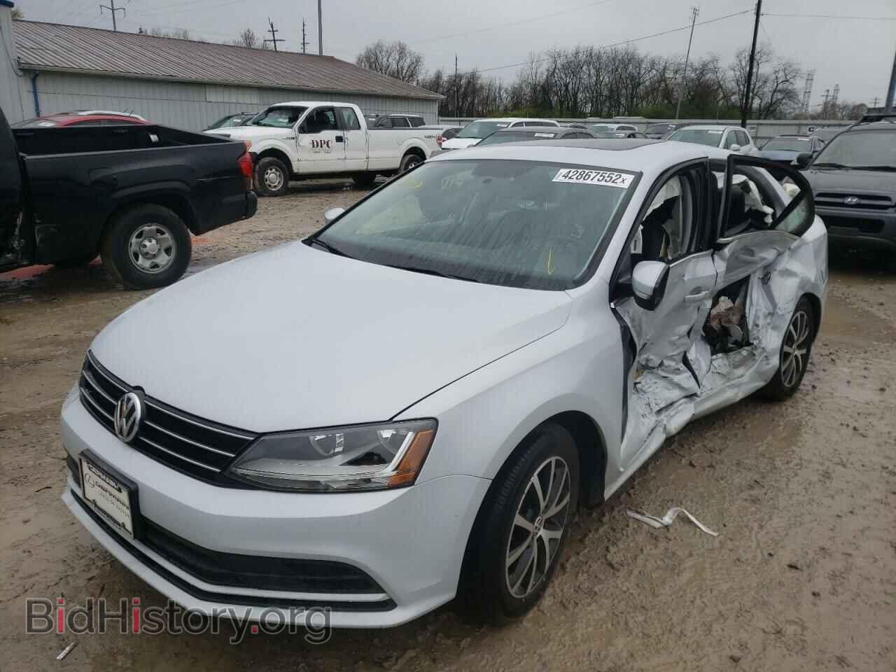 2017 VOLKSWAGEN JETTA - VIN: 3VWDB7AJ1HM352182 - Фото 2
