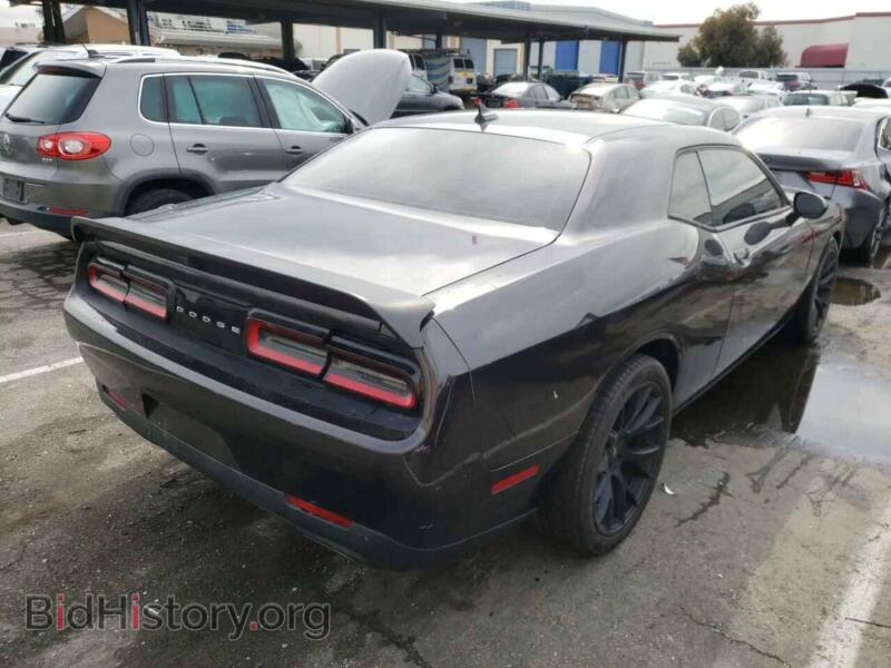 2019 Dodge CHALLENGER (VIN 2C3CDZFJ1KH548677) — фото 4 из 10