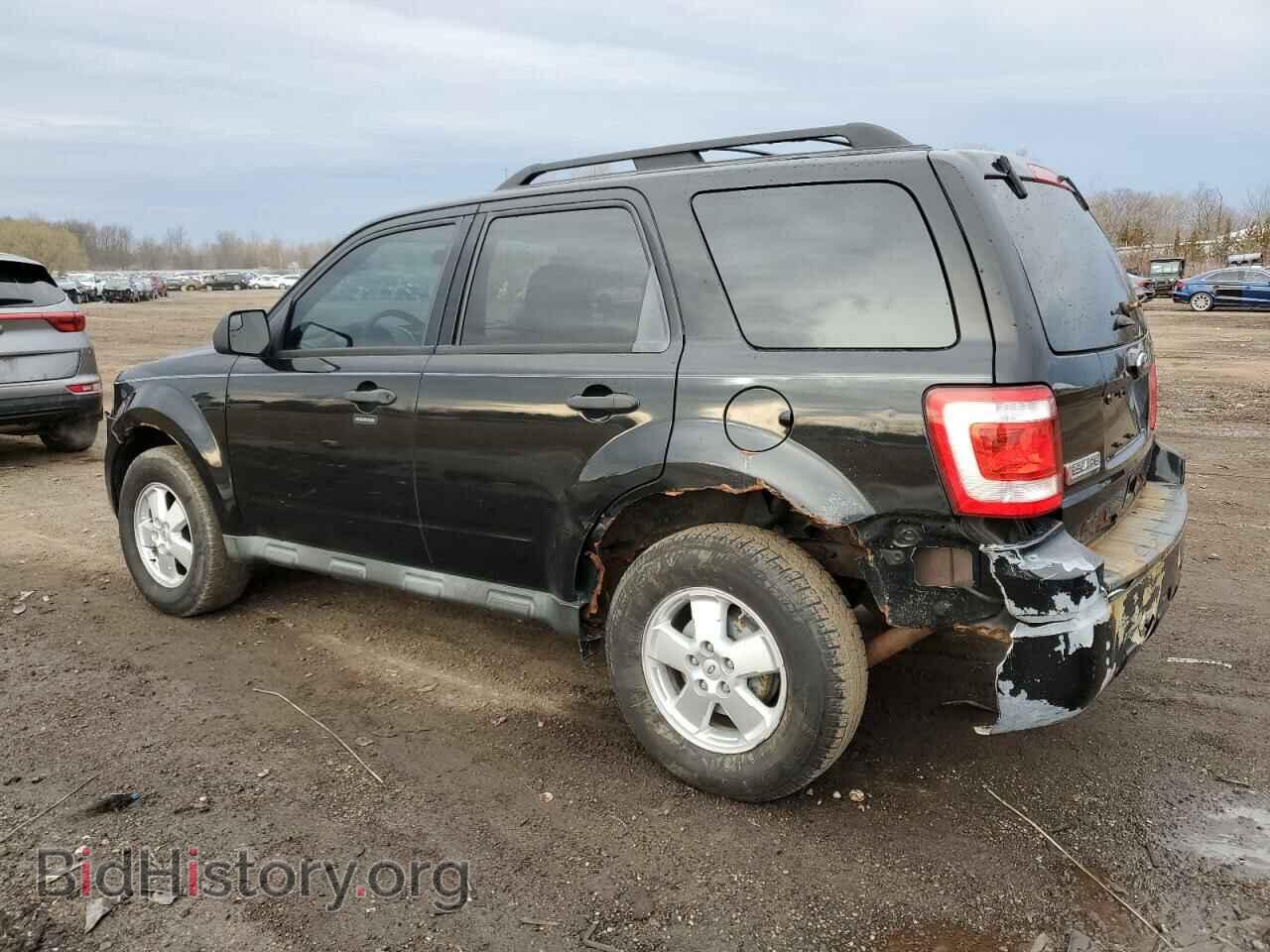 2011 FORD ESCAPE - VIN: 1FMCU0D76BKA88953 - Фото 2