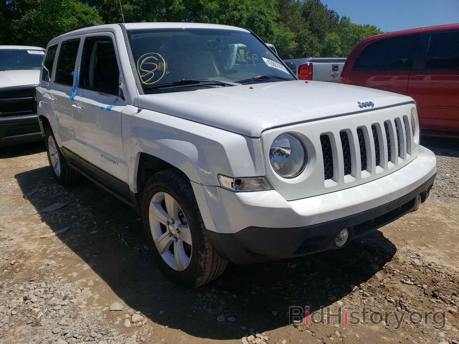 Photo 1C4NJPBB2FD305687 - JEEP PATRIOT 2015