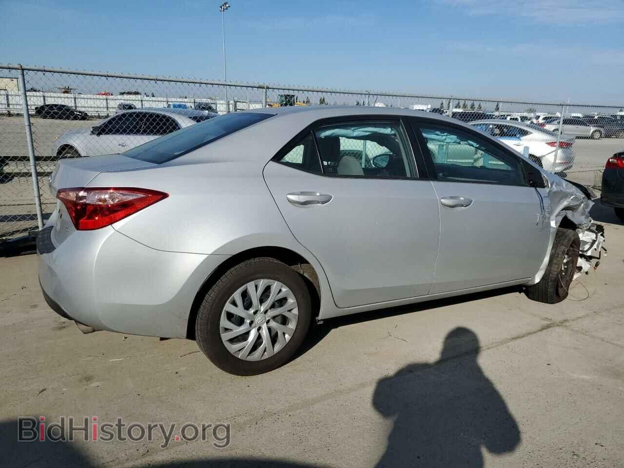 2017 TOYOTA COROLLA - VIN: 5YFBURHE2HP697125 - Photo 3