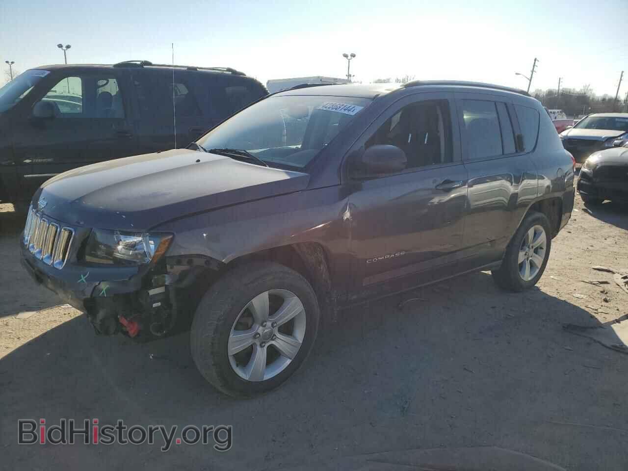 Фотография 1C4NJDBB3HD143294 - JEEP COMPASS 2017