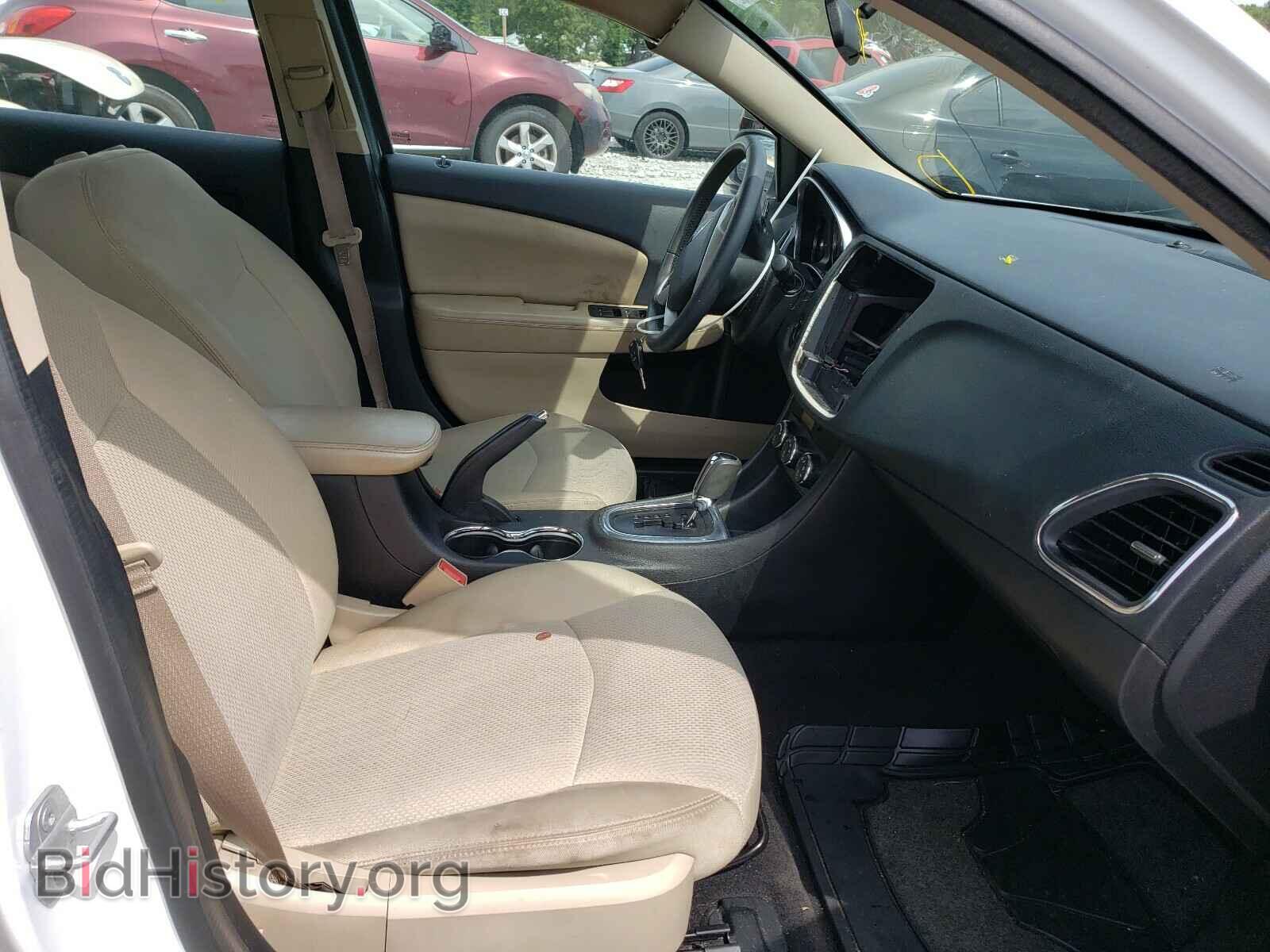 2013 CHRYSLER 200 - VIN: 1C3CCBBB3DN765800 - Фото 5
