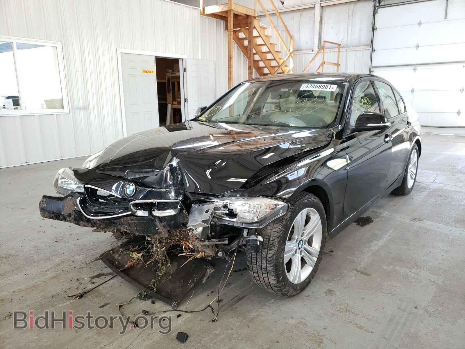 2016 BMW 3 SERIES - VIN: WBA8E3G50GNU03901 - Фото 2