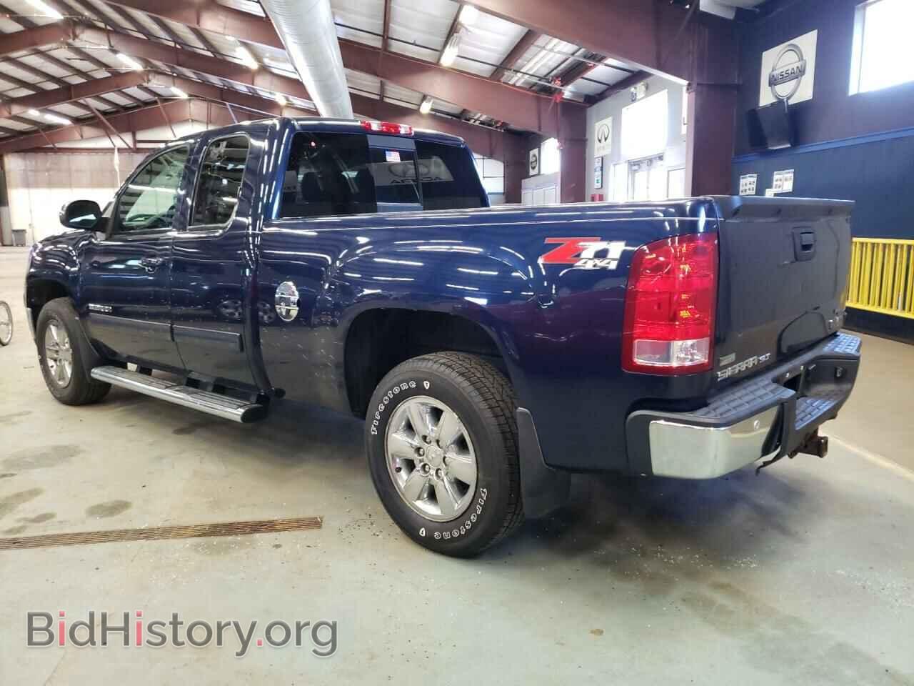 2012 GMC SIERRA - VIN: 1GTR2WE70CZ228302 - Фото 2