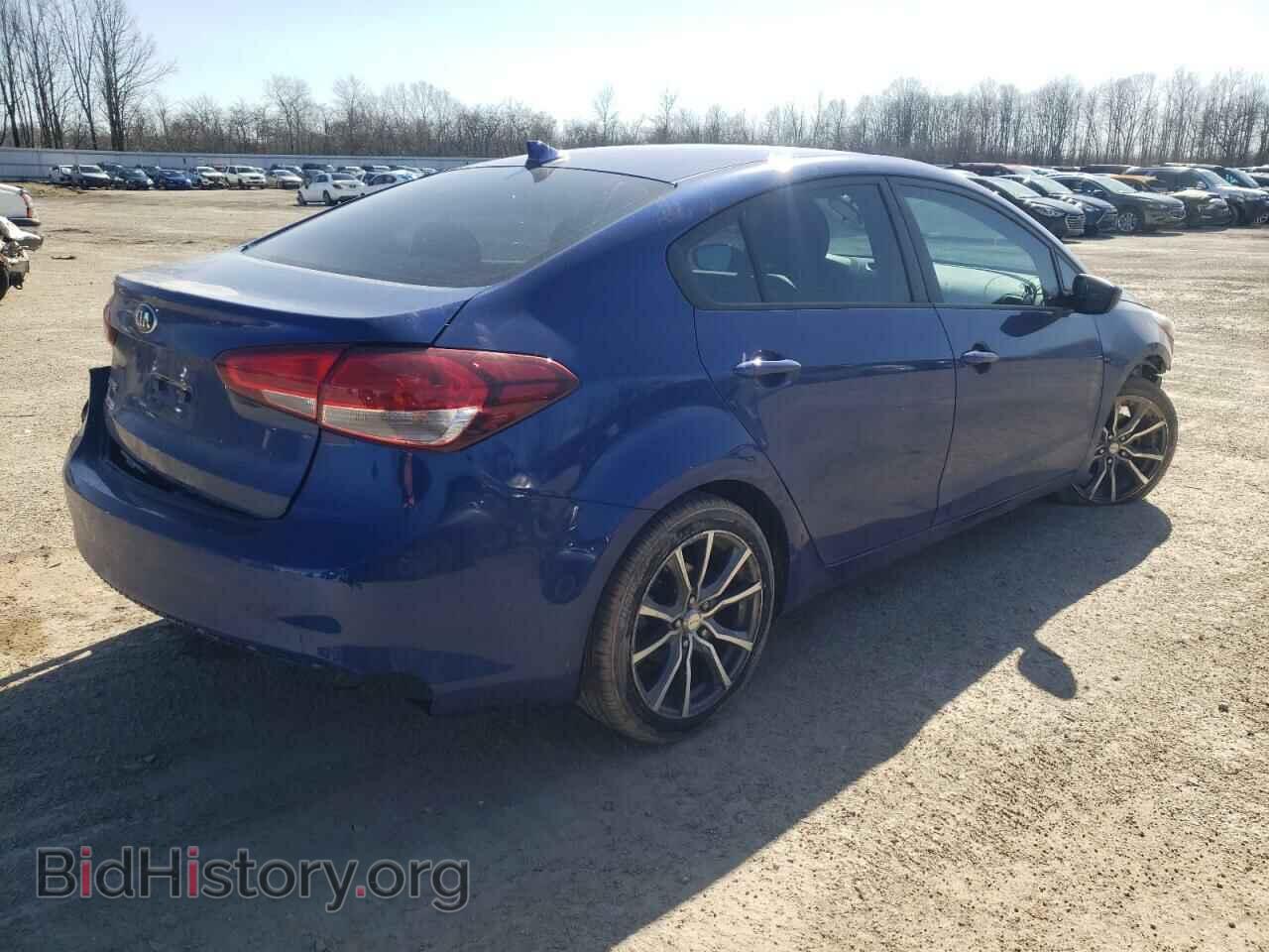 2017 KIA FORTE - VIN: 3KPFK4A7XHE082412 - Фото 4