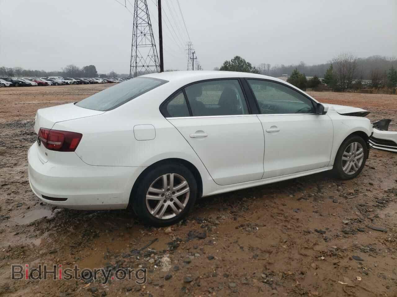 2017 VOLKSWAGEN JETTA - VIN: 3VW2B7AJ4HM282409 - Фото 3