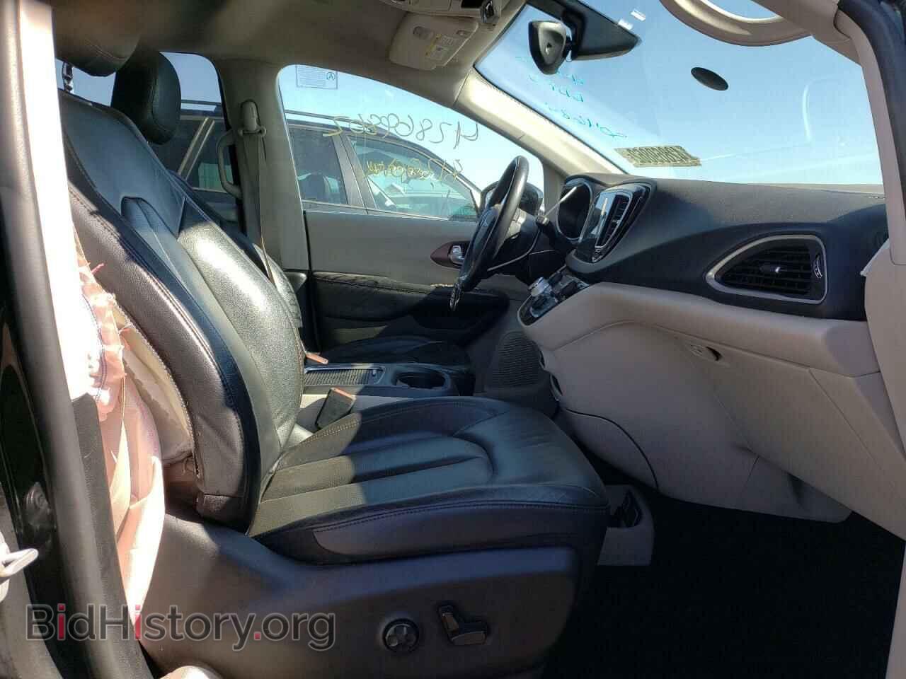 2017 CHRYSLER PACIFICA - VIN: 2C4RC1EG4HR804684 - Photo 5