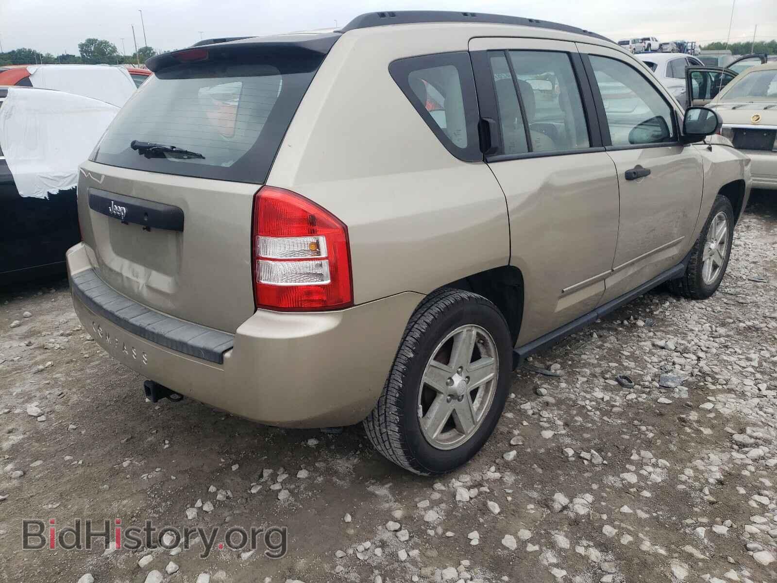 2010 JEEP COMPASS - VIN: 1J4NT4FBXAD558326 - Фото 4