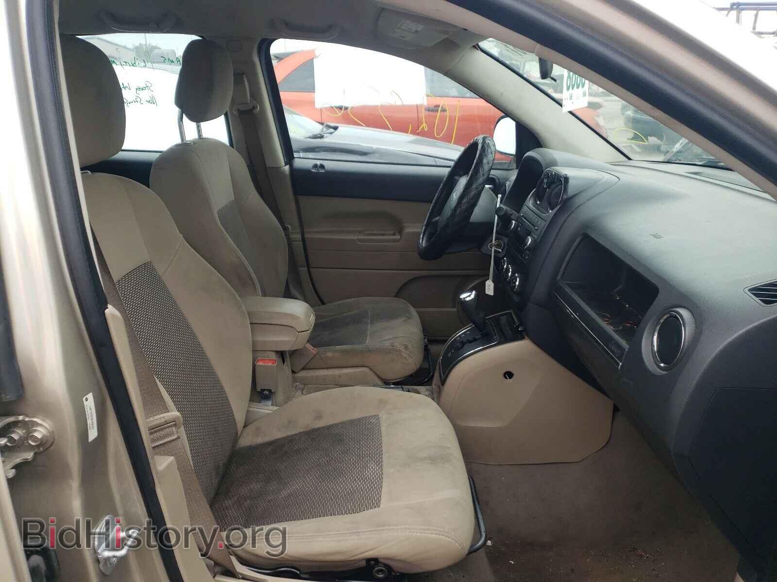 2010 JEEP COMPASS - VIN: 1J4NT4FBXAD558326 - Фото 5