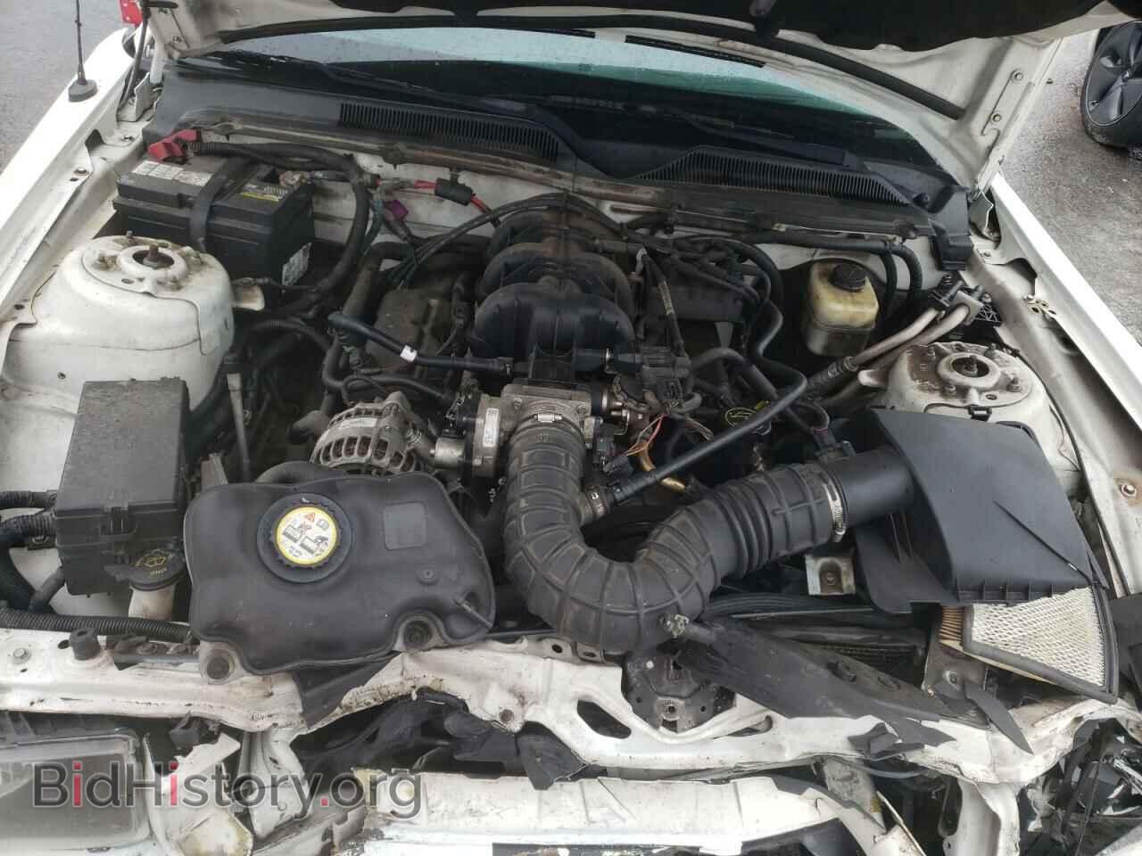 2007 FORD MUSTANG - VIN: 1ZVHT80N175226384 - Фото 7