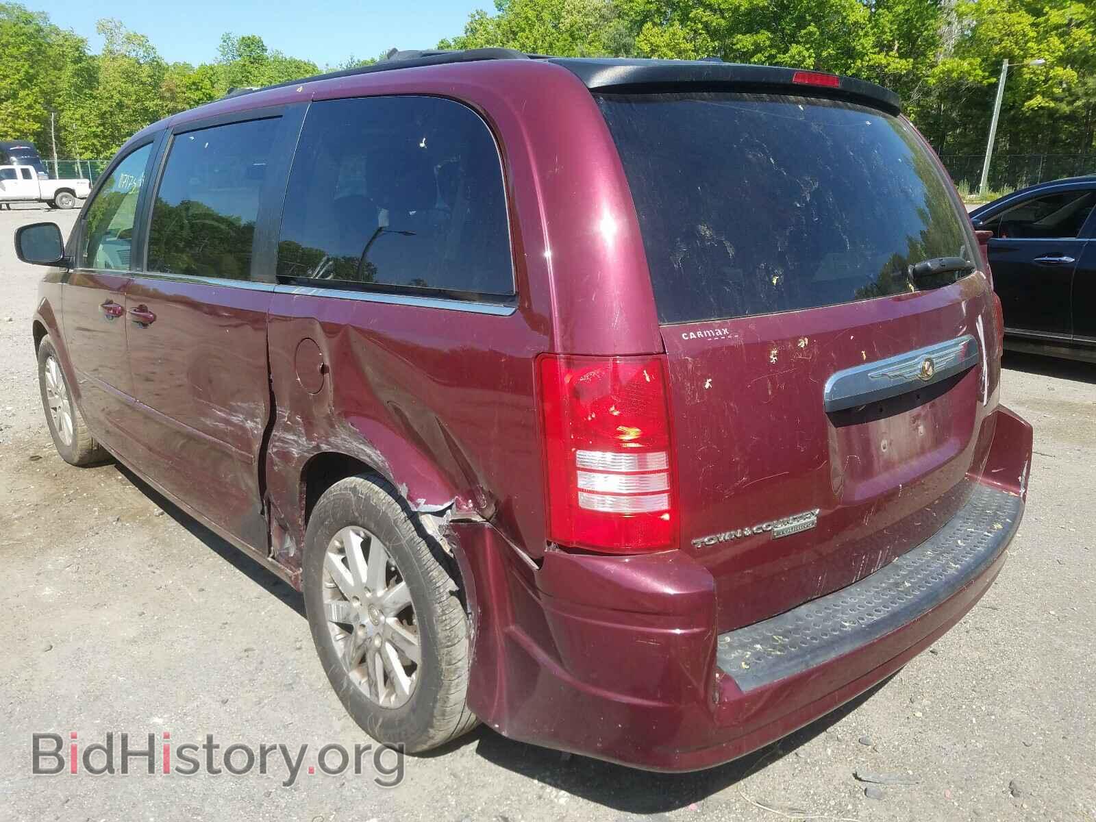 2008 CHRYSLER MINIVAN - VIN: 2A8HR54P68R655786 - Фото 3