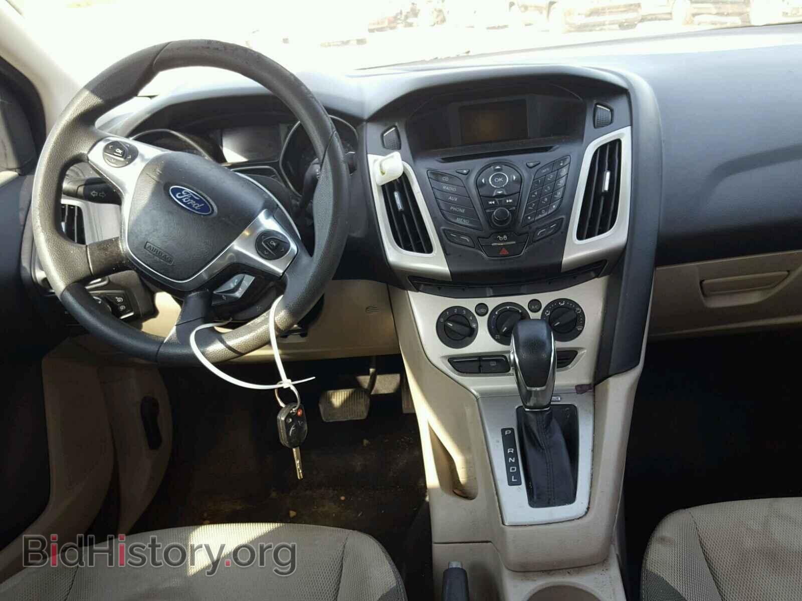 2012 Ford FOCUS (VIN 1FAHP3F24CL171951) — photo 9 of 10