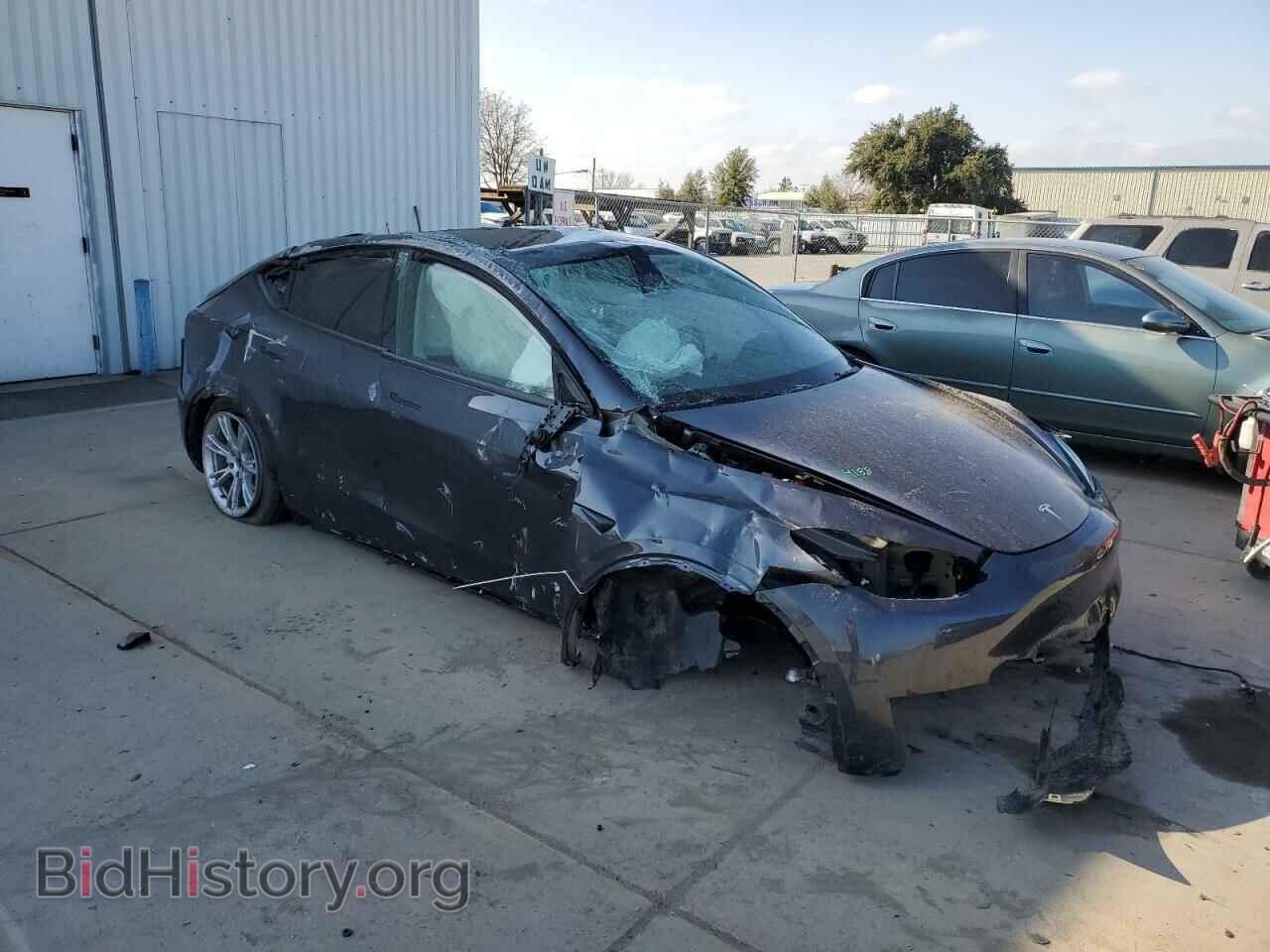 2024 TESLA MODEL Y - VIN: 7SAYGDEE6RF063230 - Photo 4