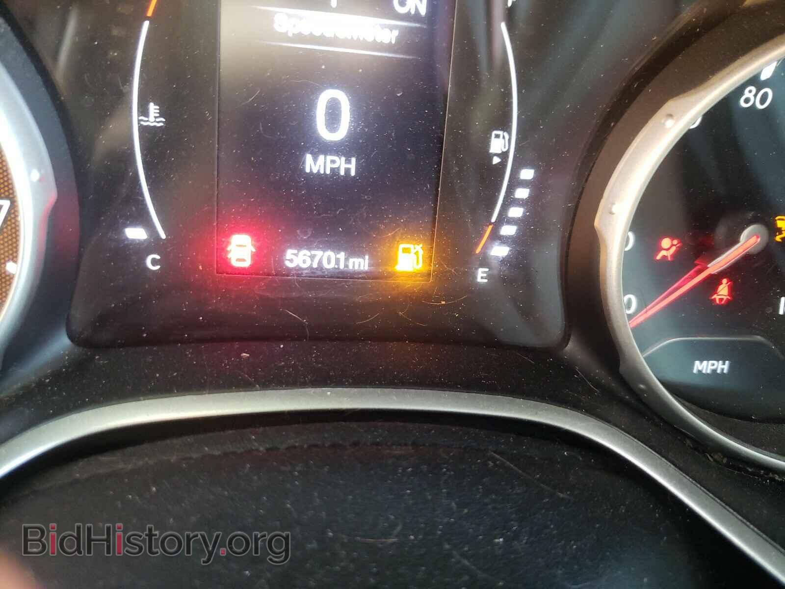 2018 JEEP COMPASS - VIN: 3C4NJDBB2JT177291 - Фото 8