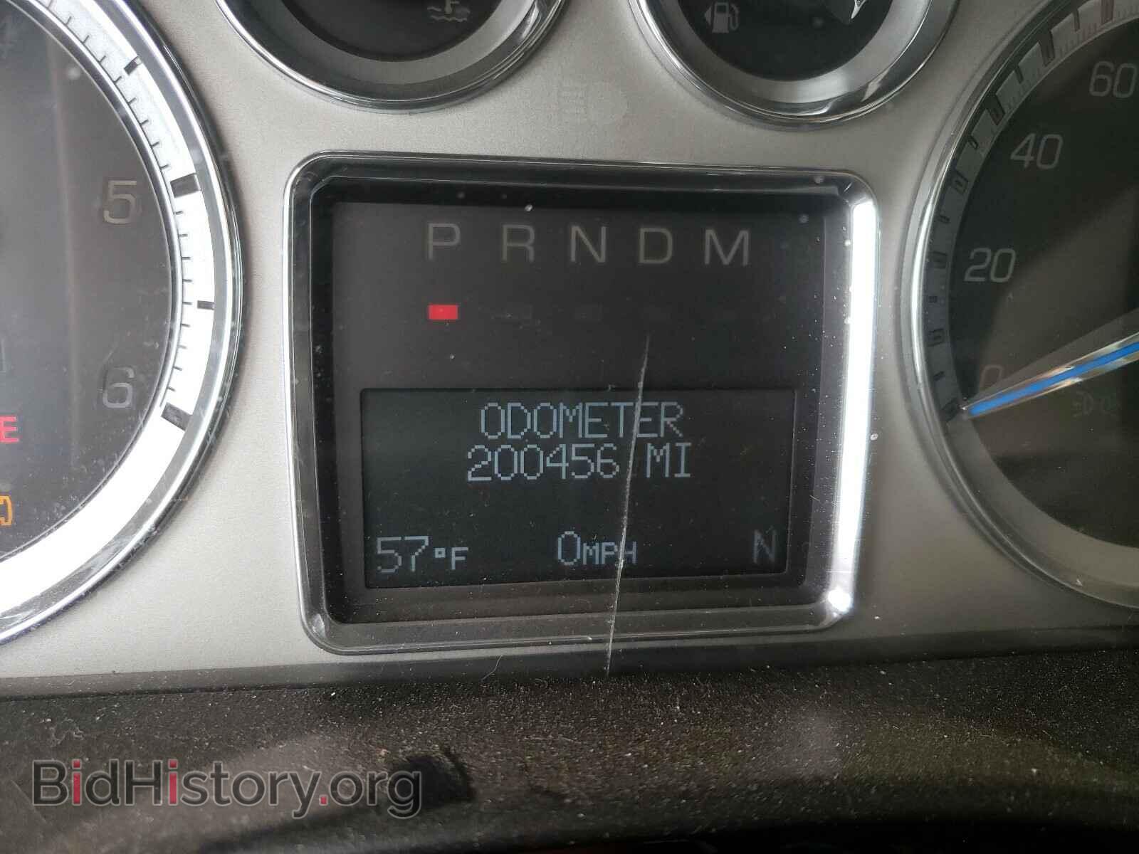 2011 CADILLAC ESCALADE - VIN: 1GYS4AEF4BR304022 - Фото 8