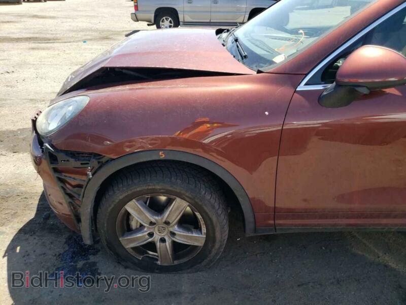 2012 Porsche CAYENNE (VIN WP1AB2A20CLA43572) — photo 9 of 10