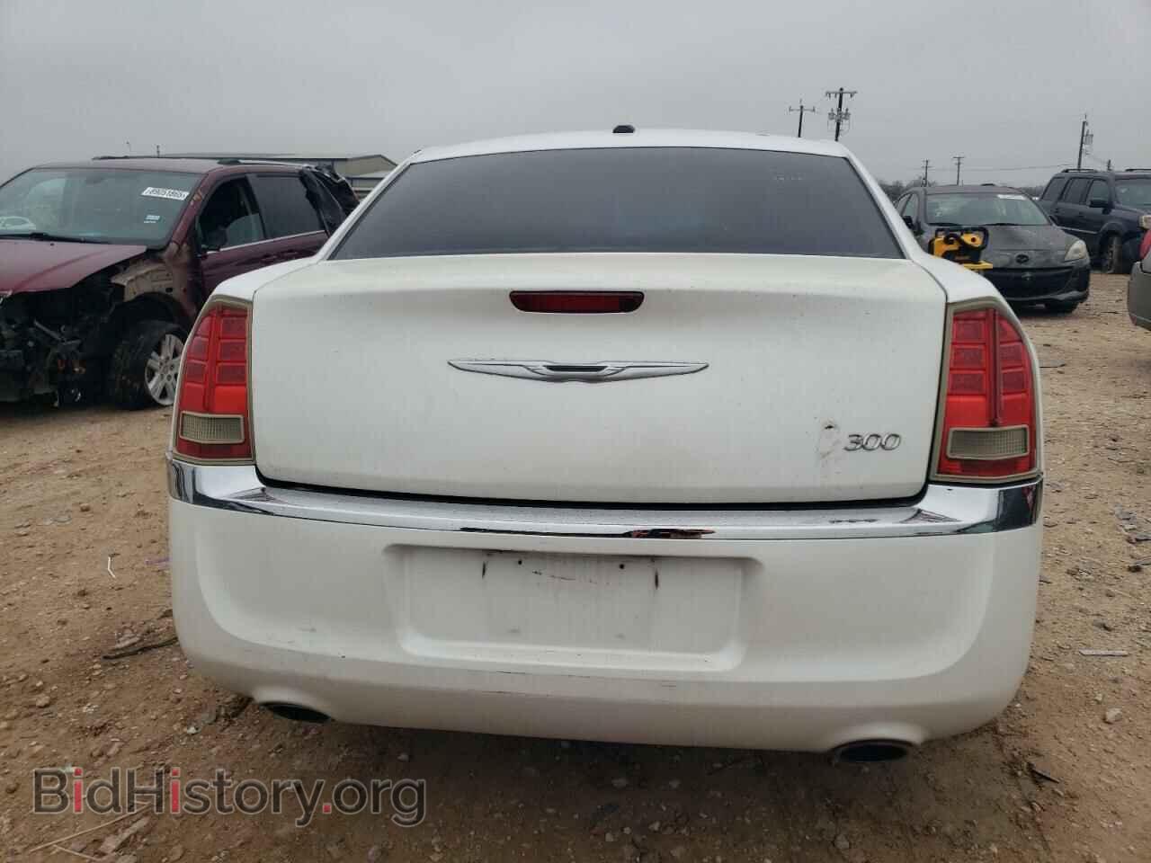 2013 CHRYSLER 300 - VIN: 2C3CCAAGXDH558708 - Фото 6