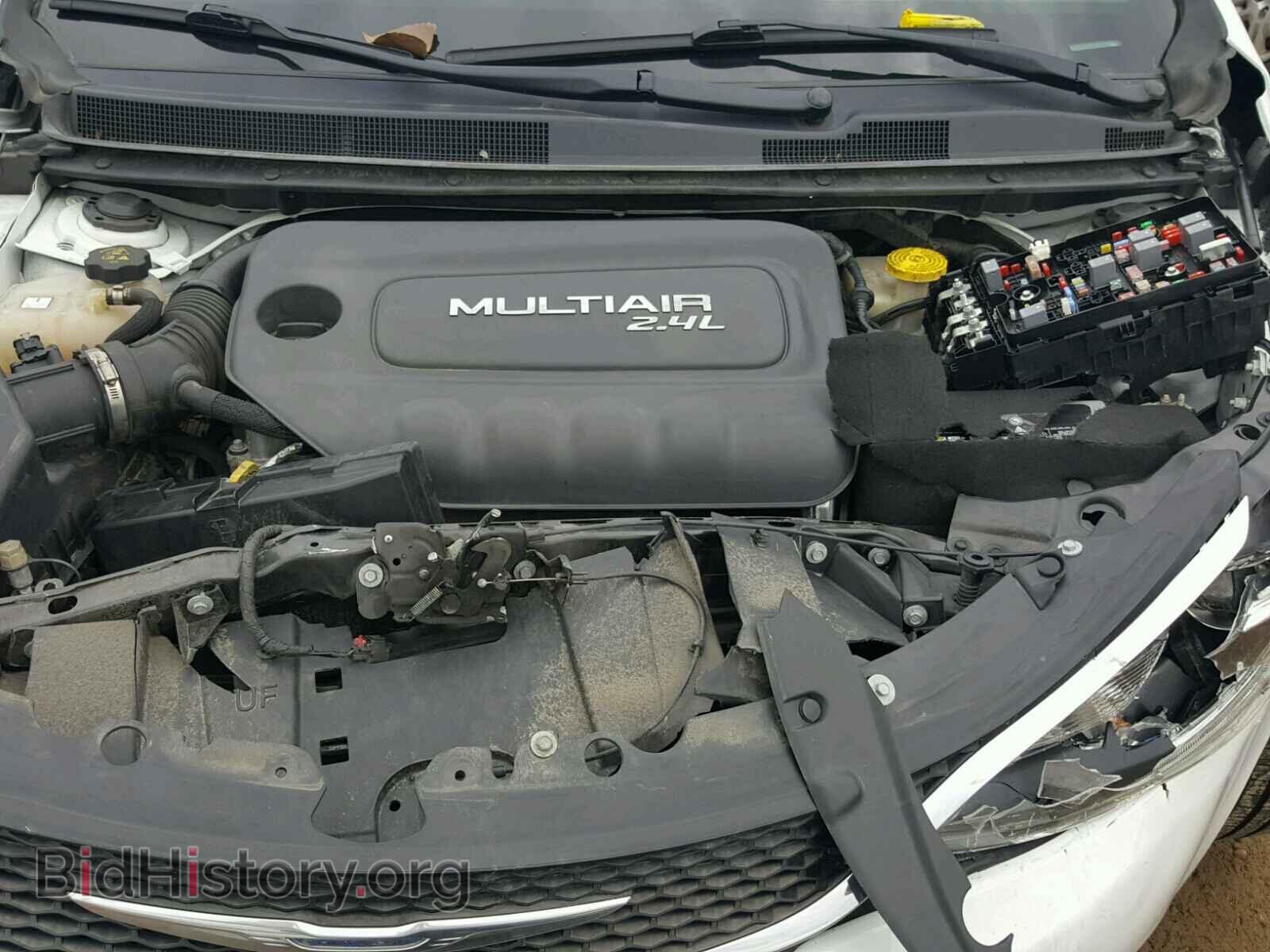 2015 CHRYSLER 200 - VIN: 1C3CCCCB6FN602808 - Photo 7