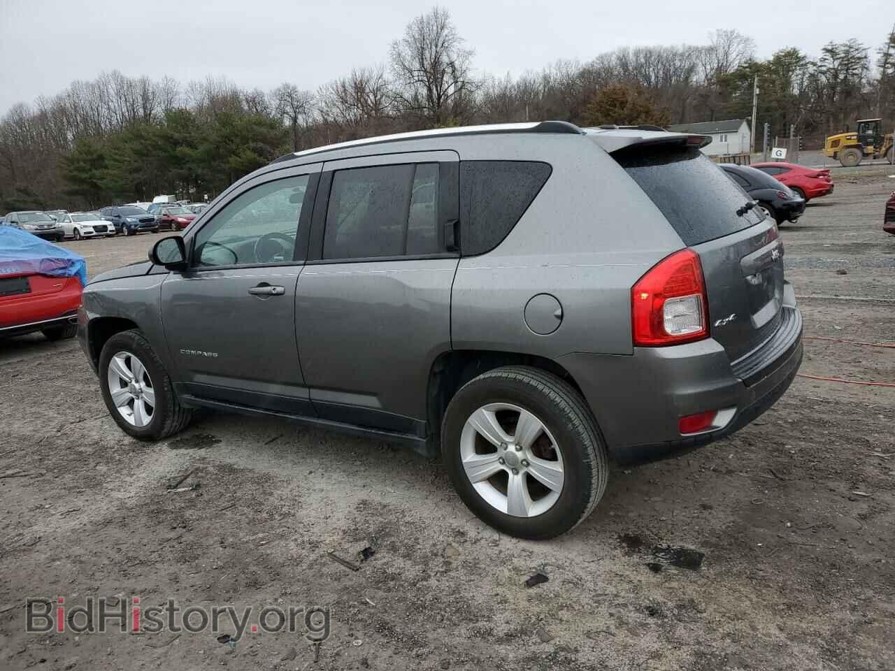 2012 JEEP COMPASS - VIN: 1C4NJDEB9CD590099 - Photo 2