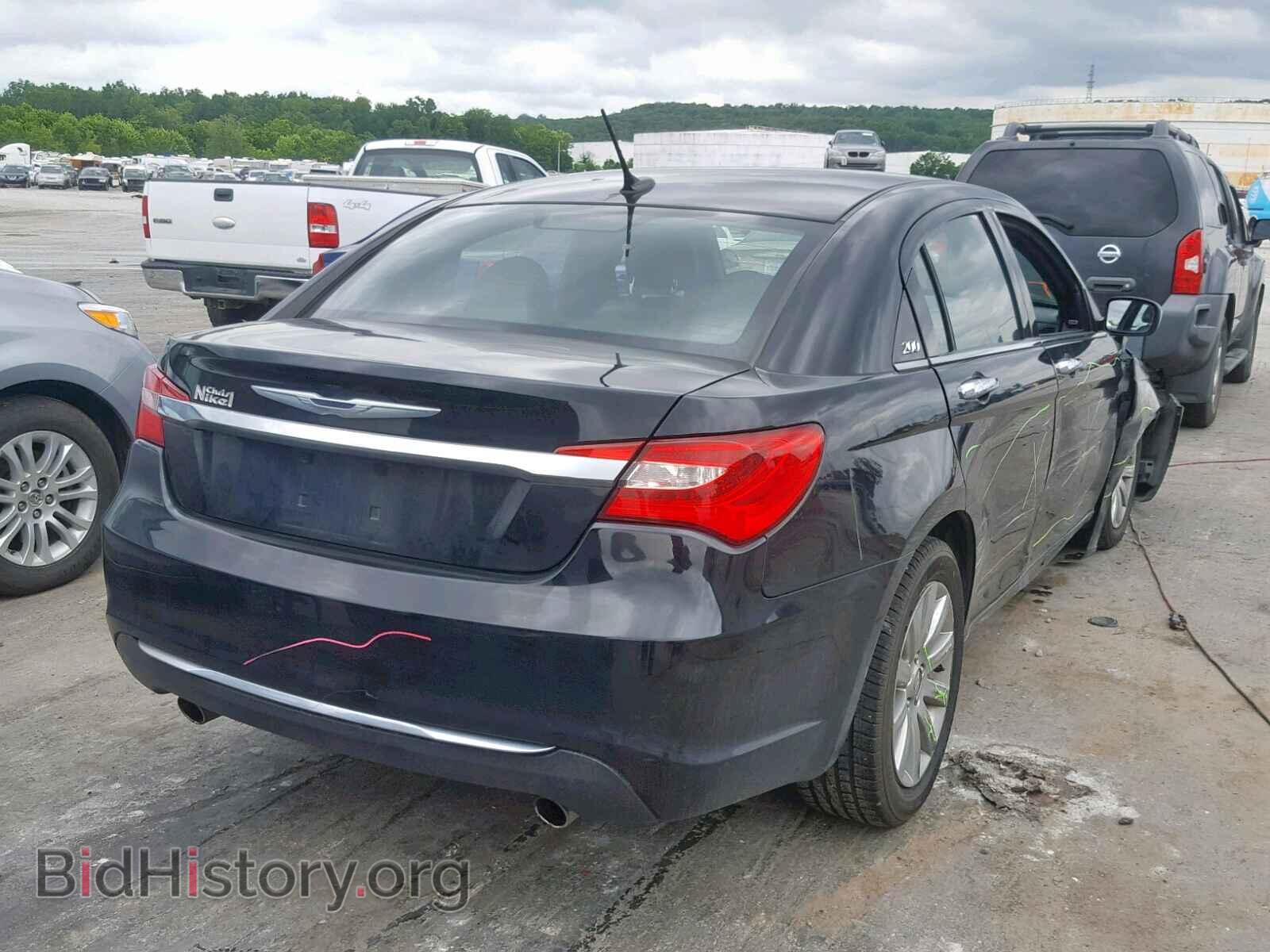 2013 CHRYSLER 200 - VIN: 1C3CCBCG0DN523931 - Photo 4