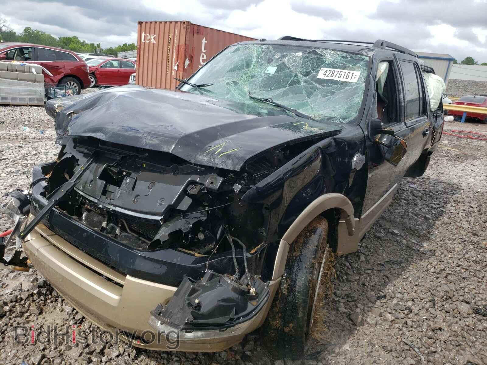 2011 FORD EXPEDITION - VIN: 1FMJU1J55BEF42642 - Фото 2